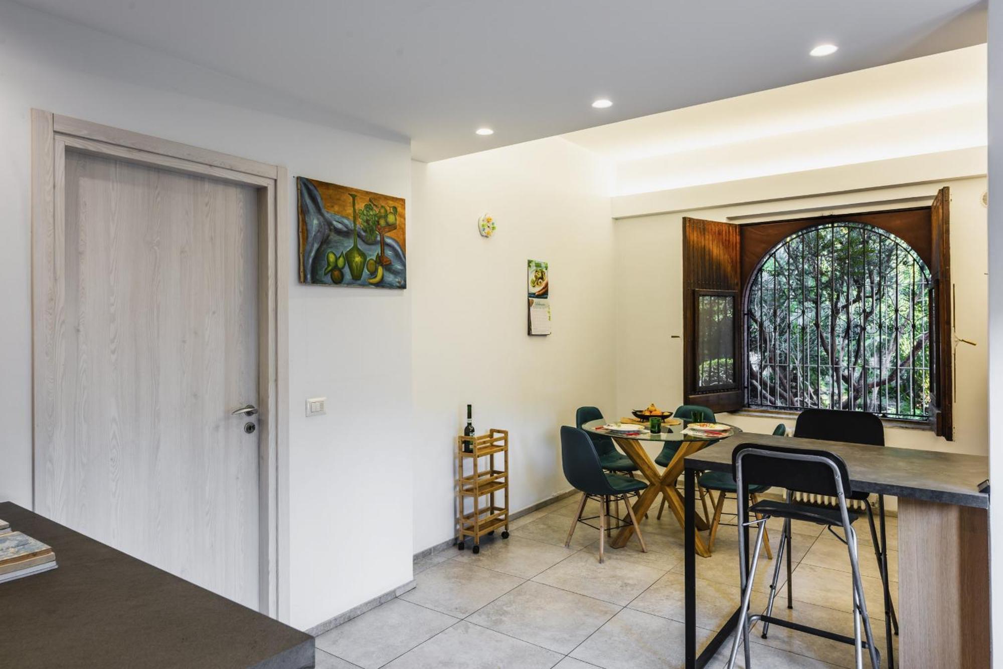 Euphorbia Apartments By Wonderful Italy คาตาเนีย ภายนอก รูปภาพ